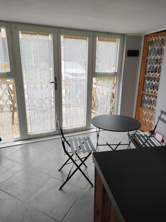 Apartmán Les Petits Champs Buais-les-Monts Exteriér fotografie